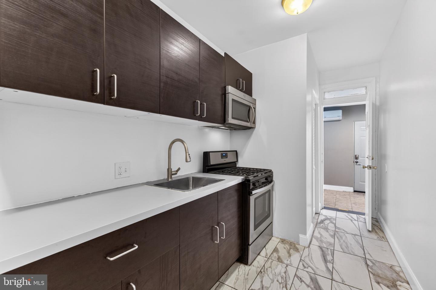 46 Quincy Pl NE #1 — photo