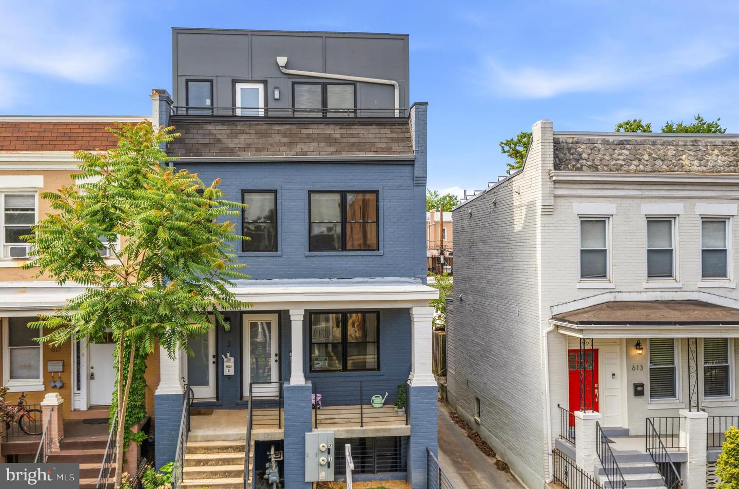 615 Irving St NW #2 — photo