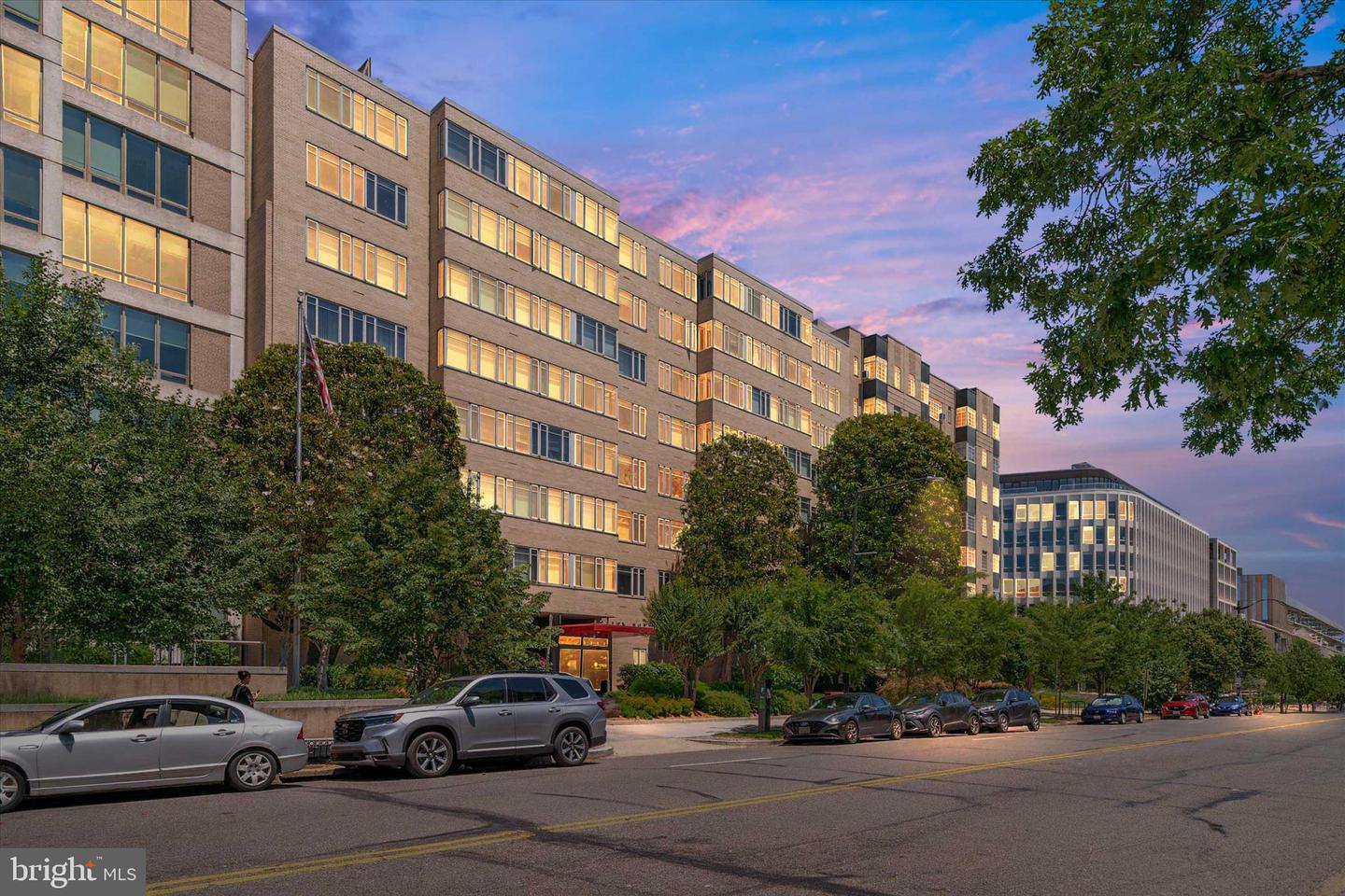 1711 Massachusetts Ave NW #632 — photo