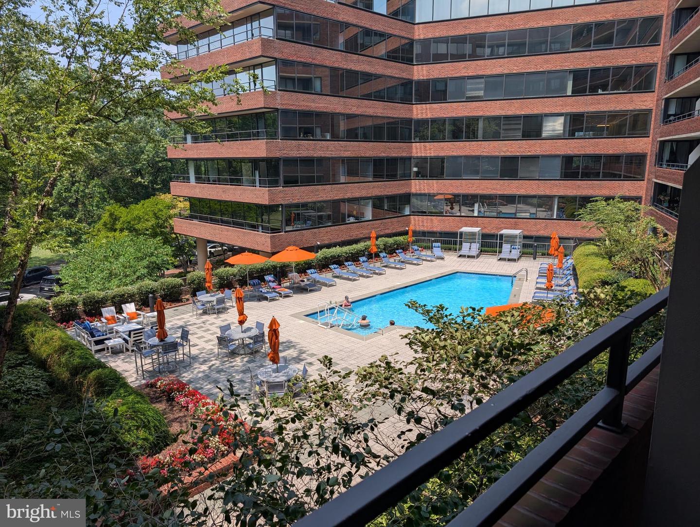 2555 Pennsylvania Ave NW #408 — photo