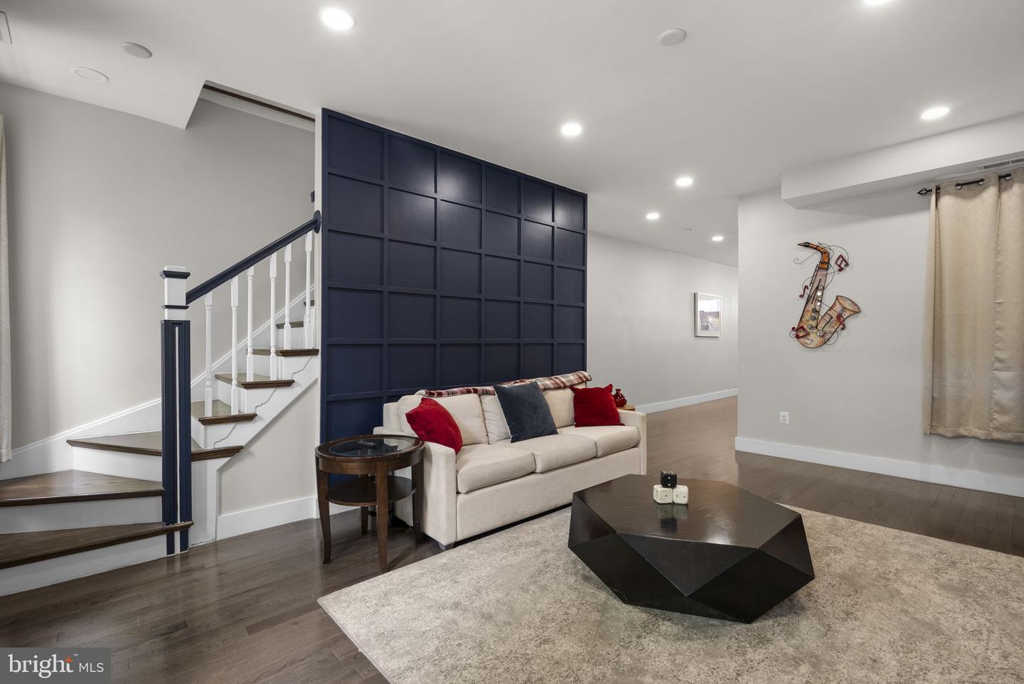 51 Q St NW — photo