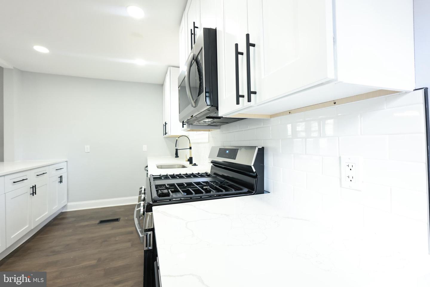 1326 S St SE — photo