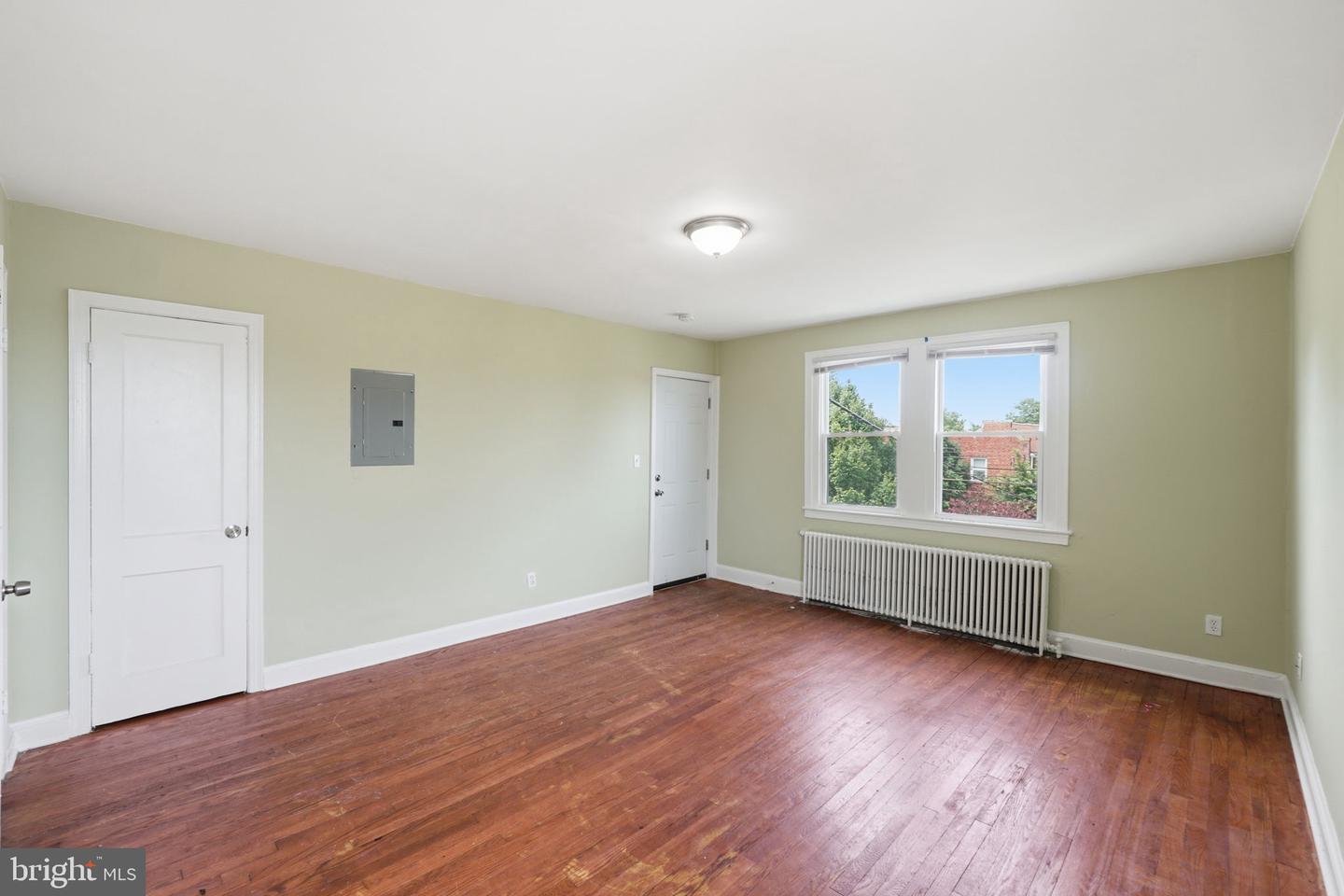 3919 R Street SE, Washington, DC 20020 — photo 2