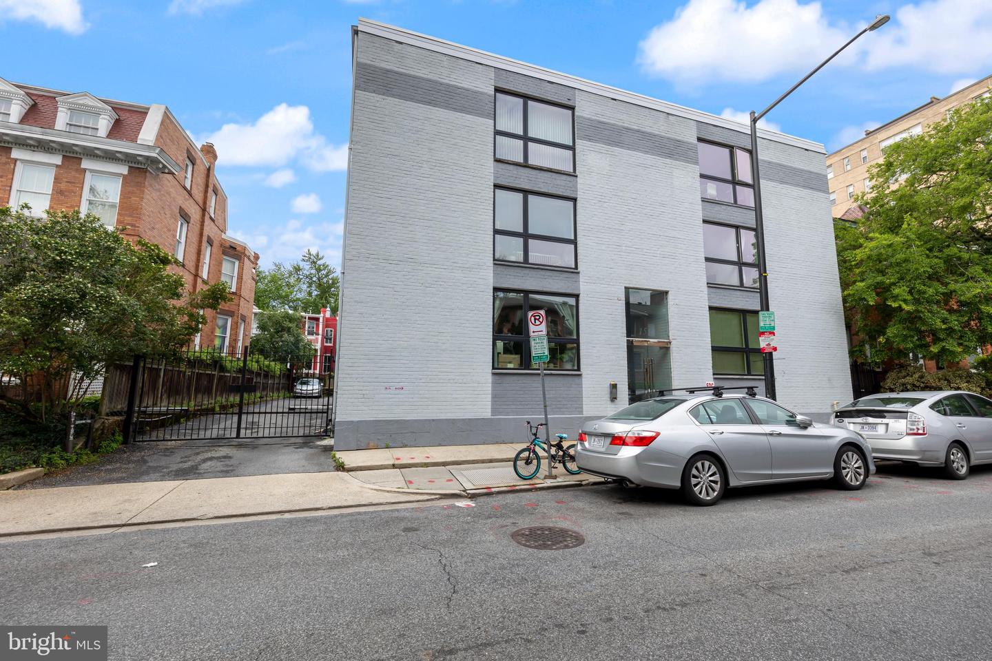 1514 Newton St NW #B2 — photo