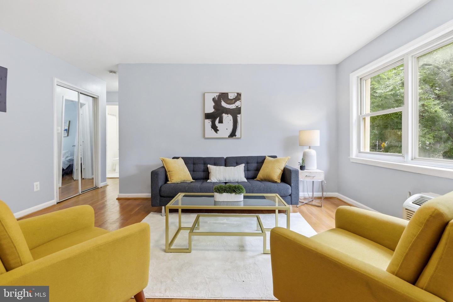 610 Longfellow St NW #305 — photo