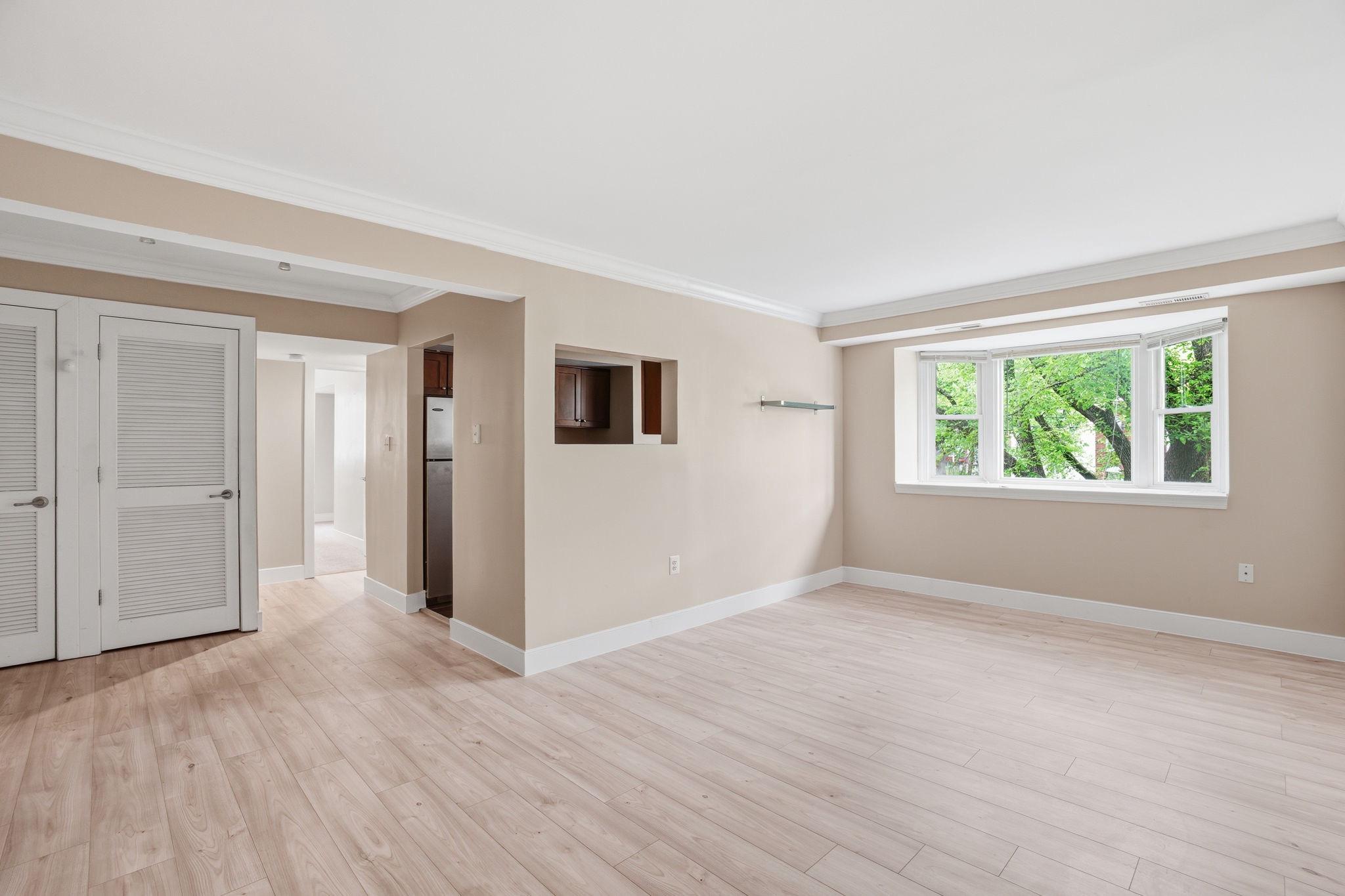 2841 Gainesville St SE #201 — photo