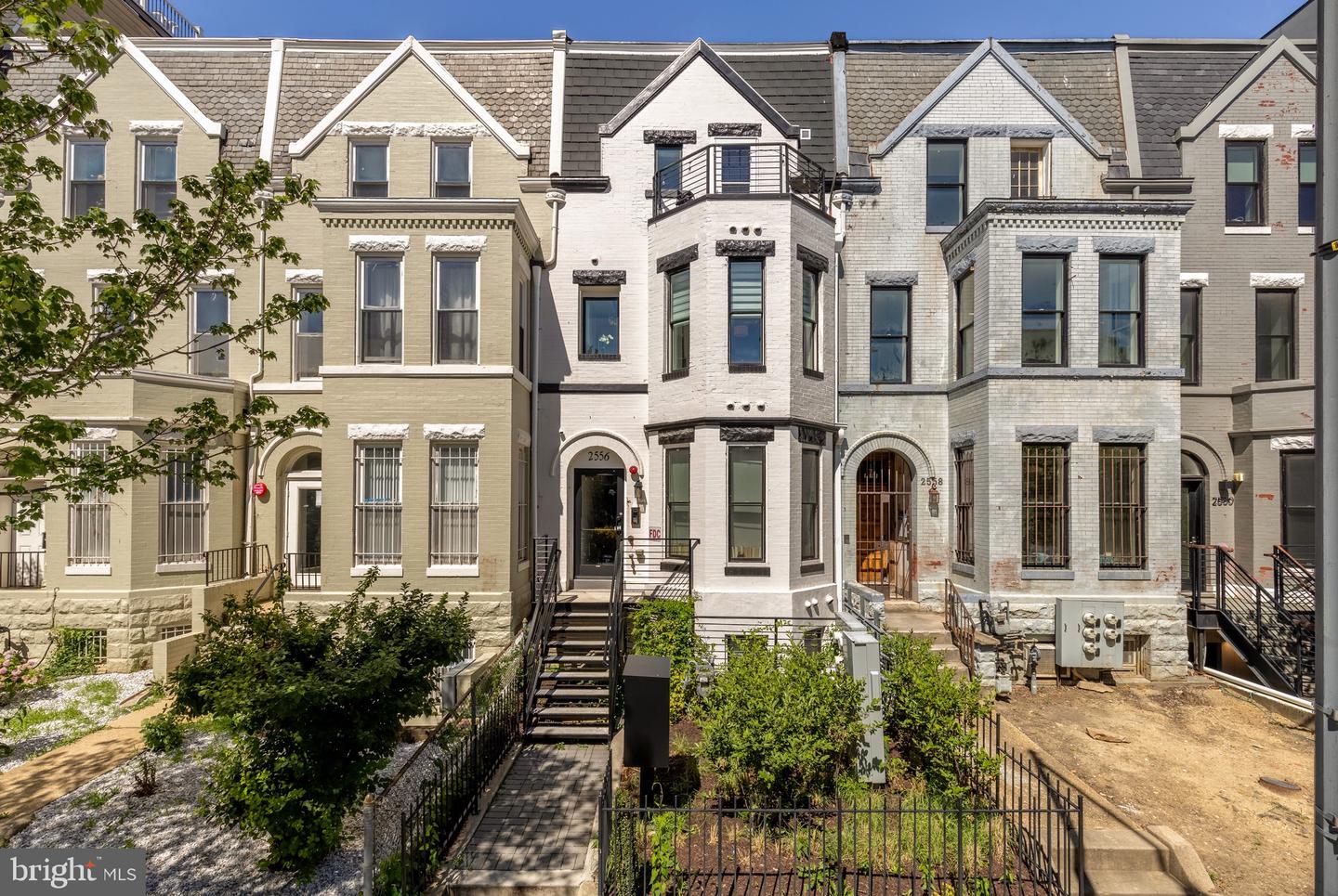 2556 University Pl NW #302 — photo