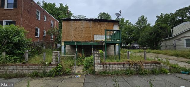 118 Yuma St SE — photo