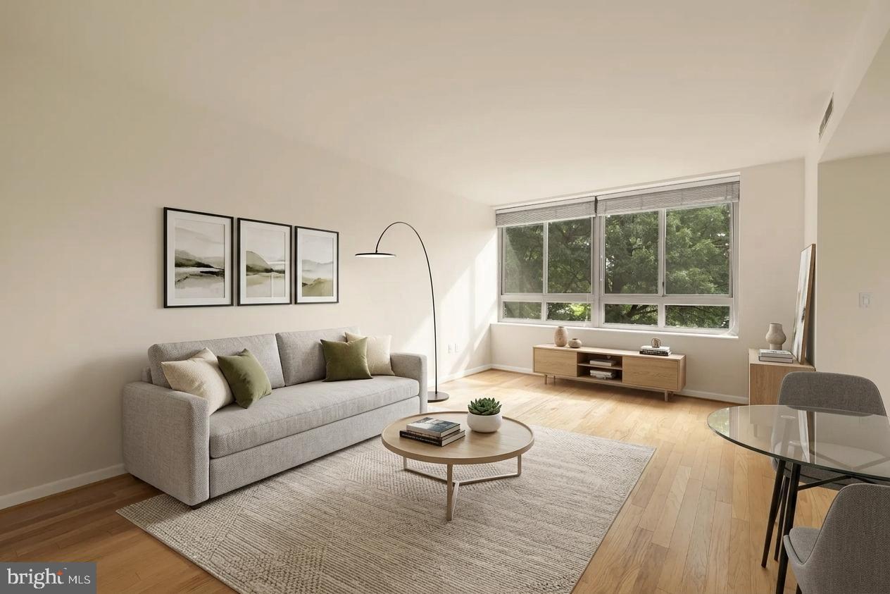 350 G St SW #N323 — photo
