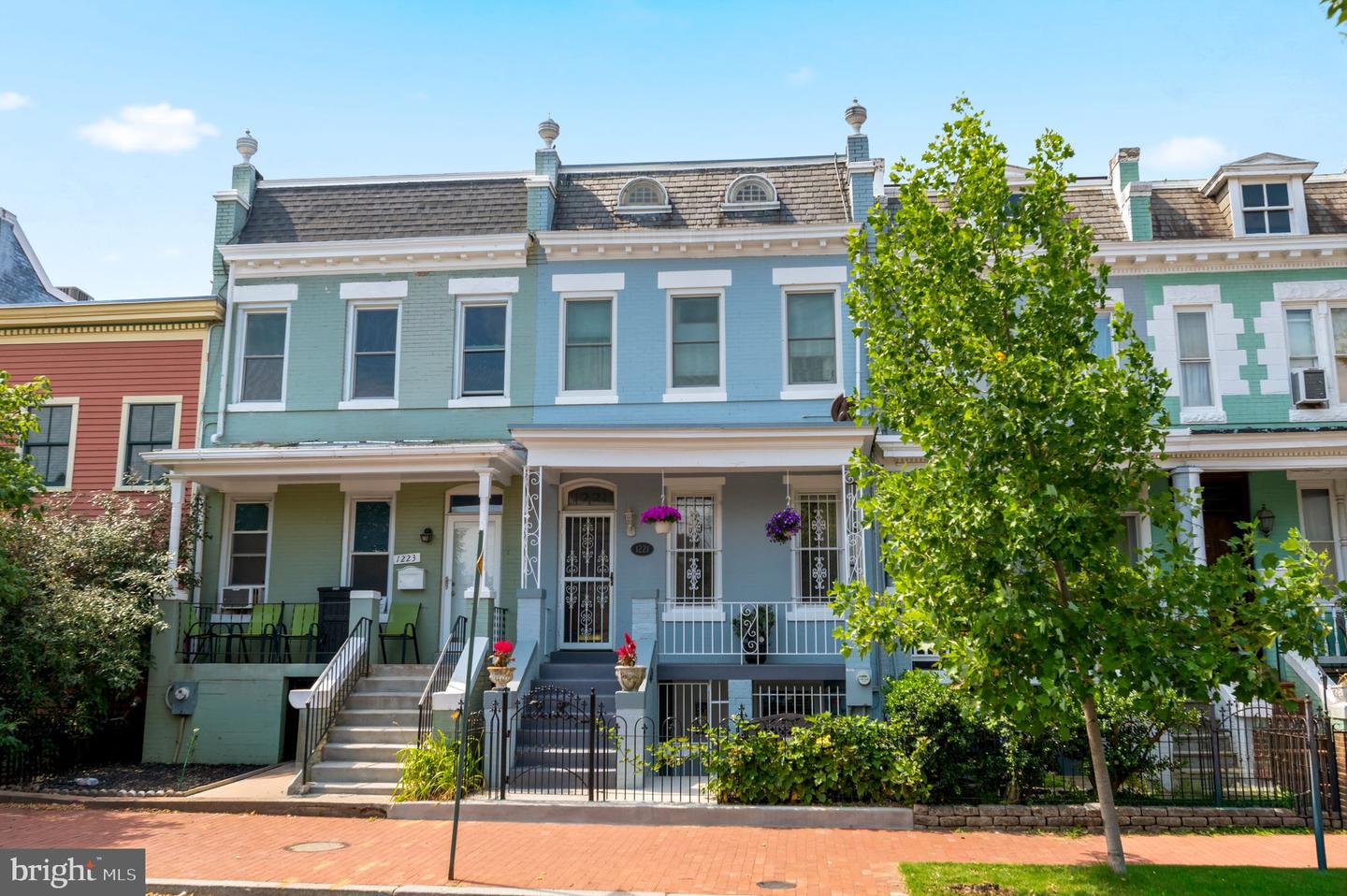 1221 E Street SE, Washington, DC 20003 — photo 2