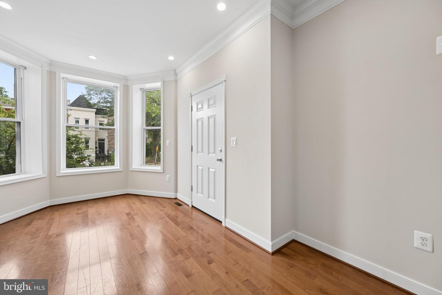 59 R Street NE #1, Washington, DC 20002 — photo 3