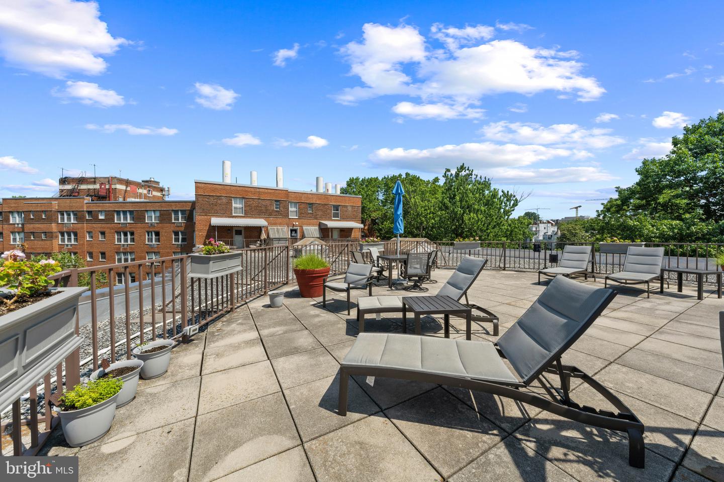 2500 Q St NW #706 — photo