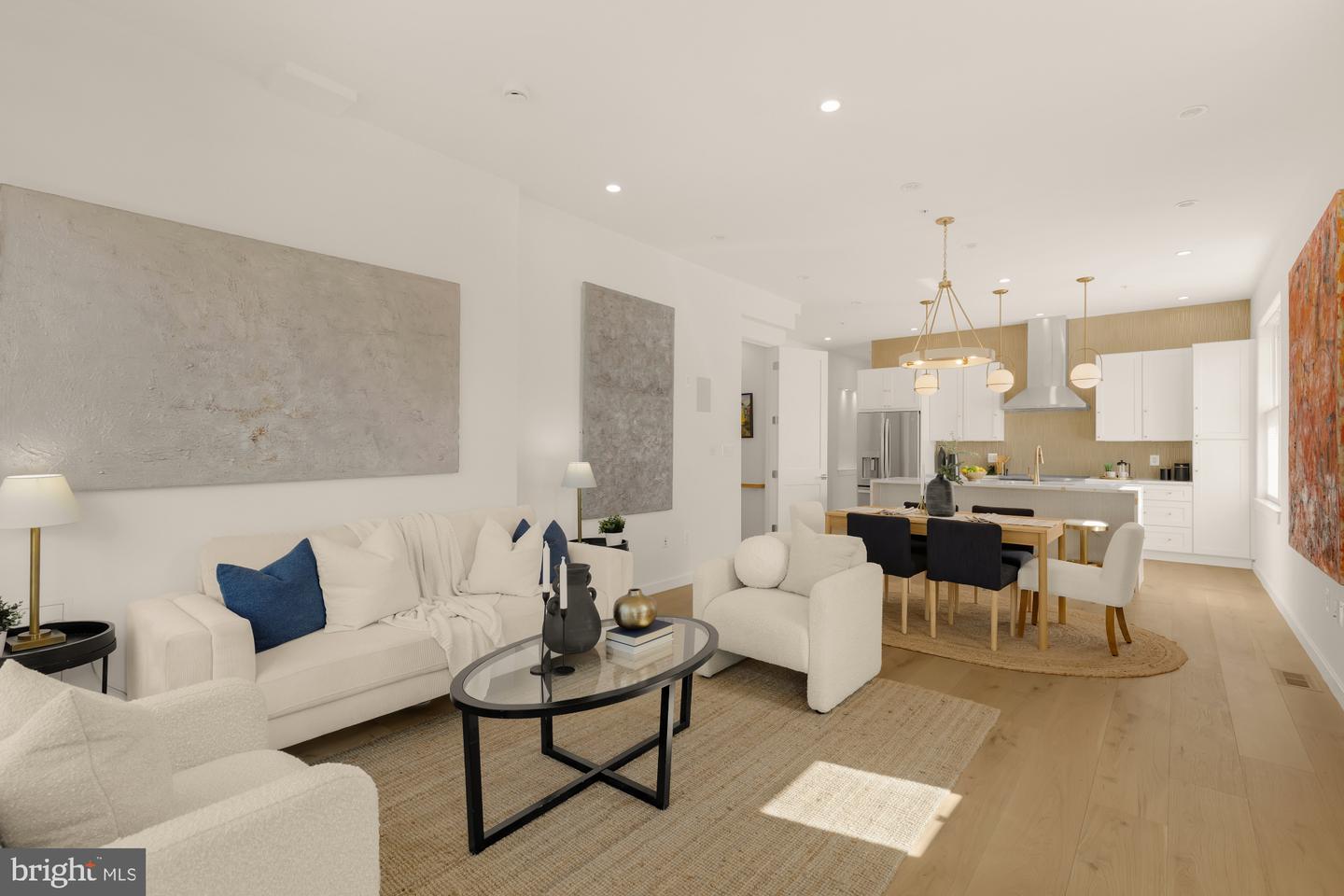 1528 Oates St NE #1 — photo