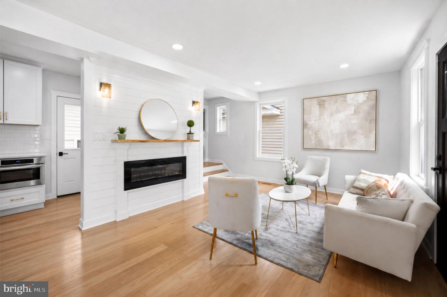 3110 Newton St NE — photo