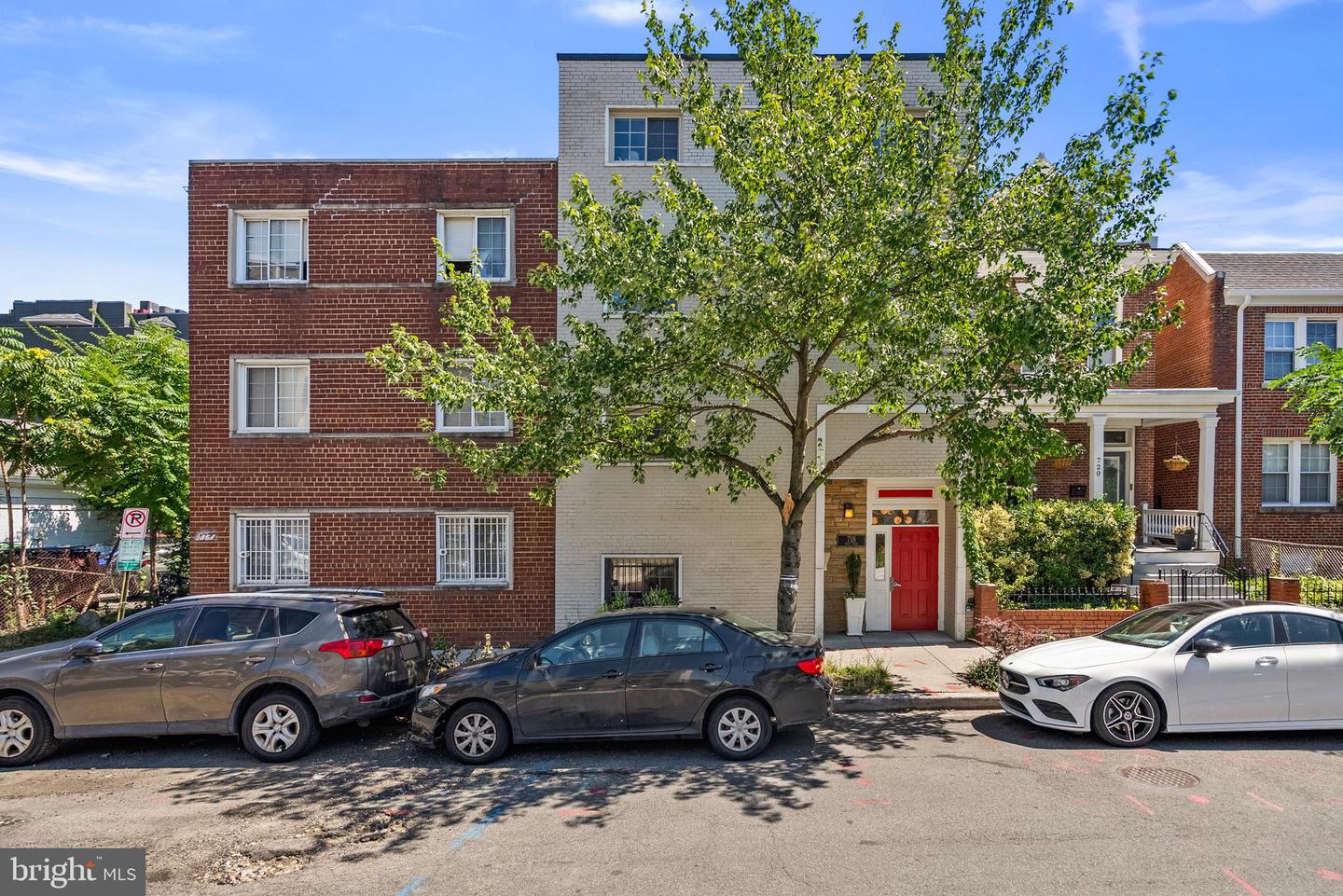 718 Park Rd NW #1 — photo