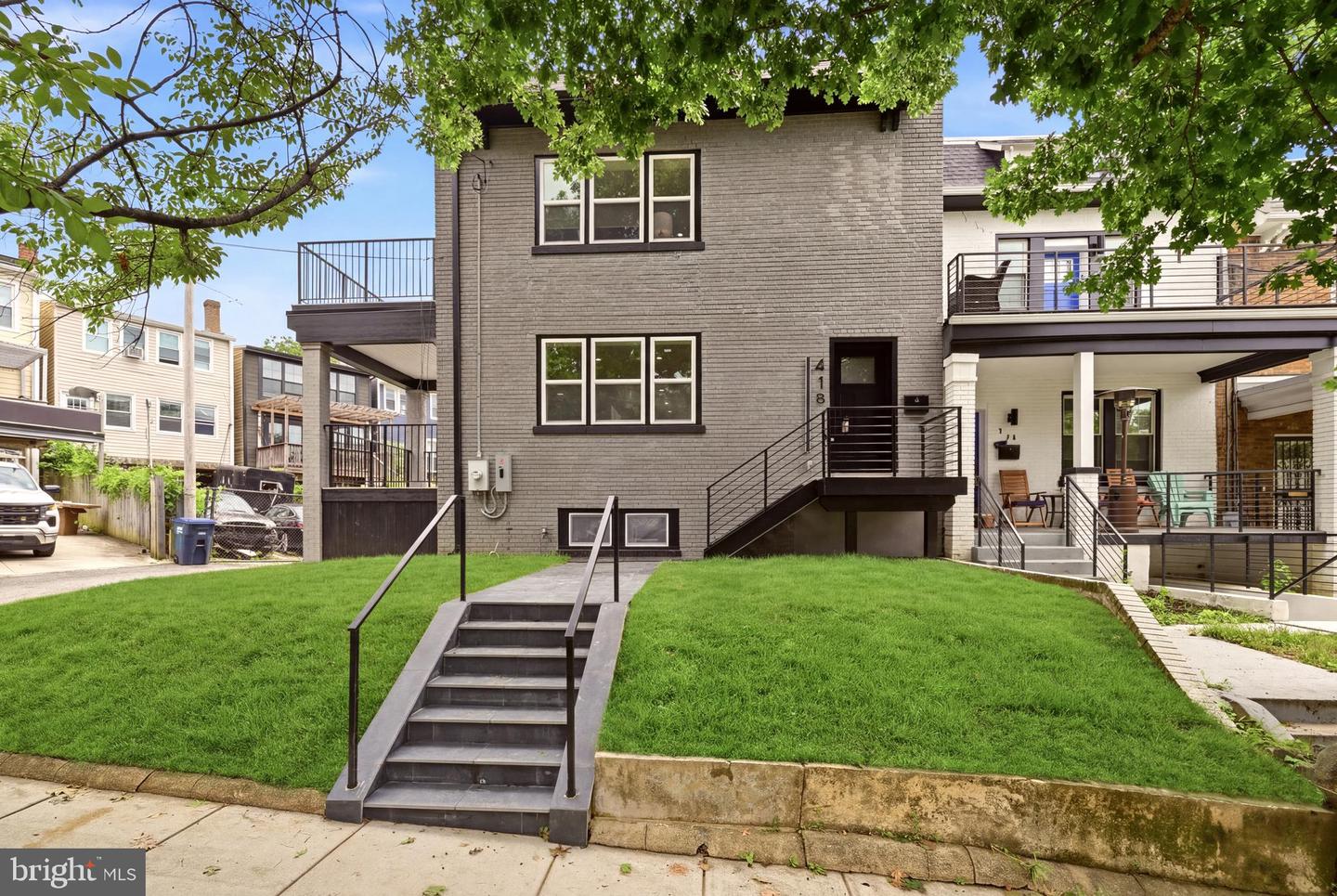 418 Allison St NW — photo