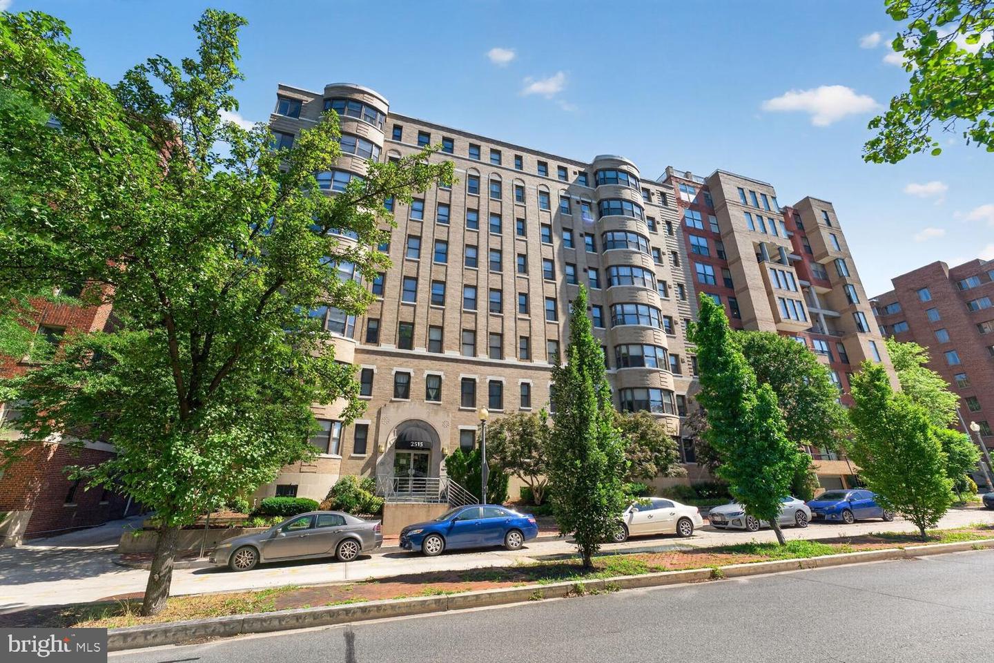 2515 K St NW #507 — photo
