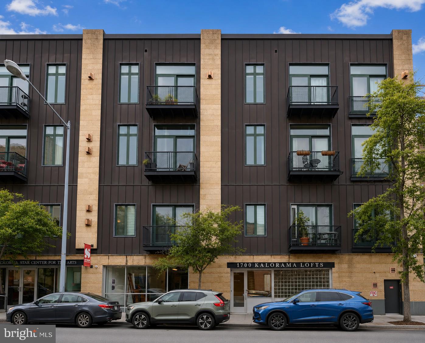 1700 Kalorama Rd NW #203 — photo