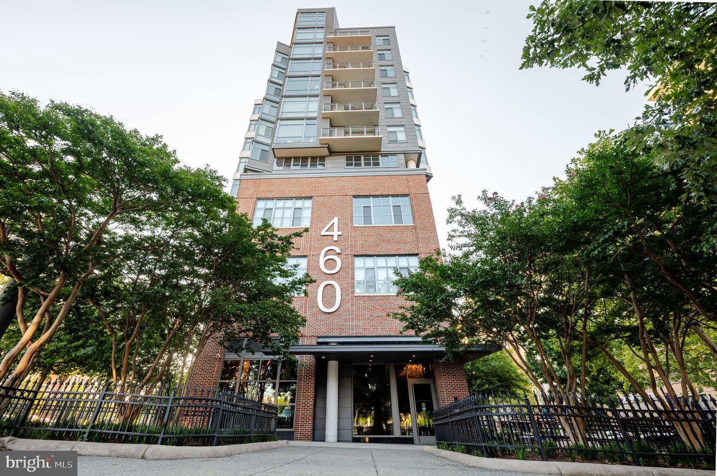 460 New York NW #501 — photo
