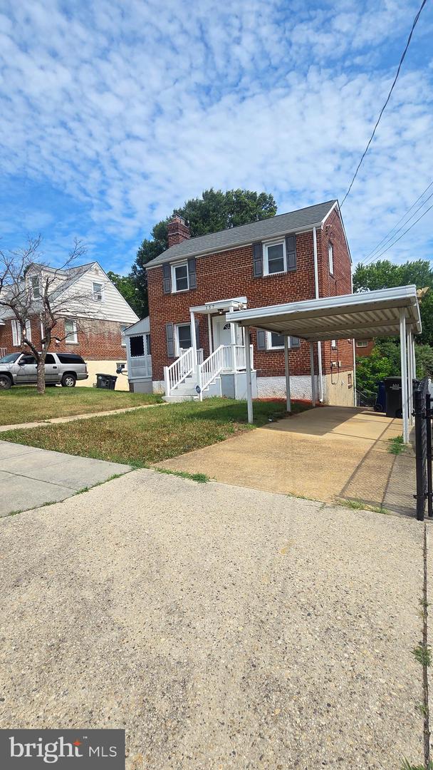 157 Chesapeake St SW — photo