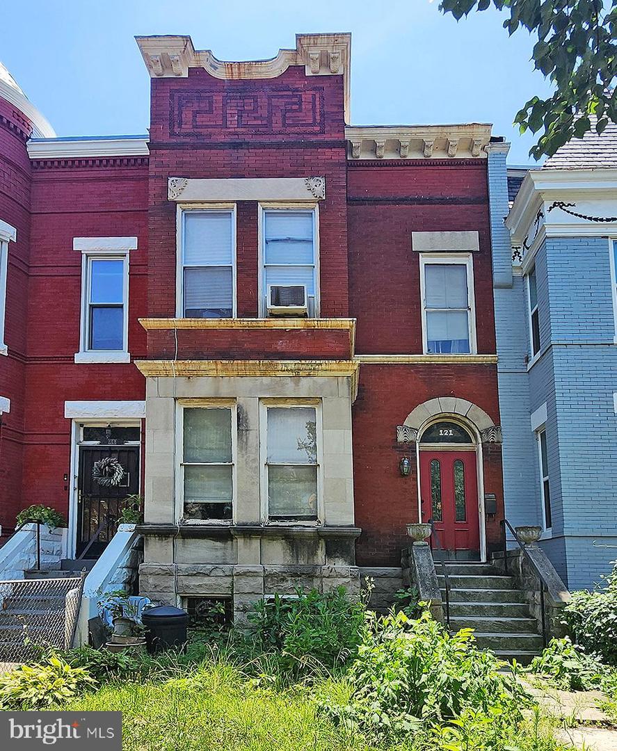 121 R Street NE, Washington, DC 20002 — photo 3