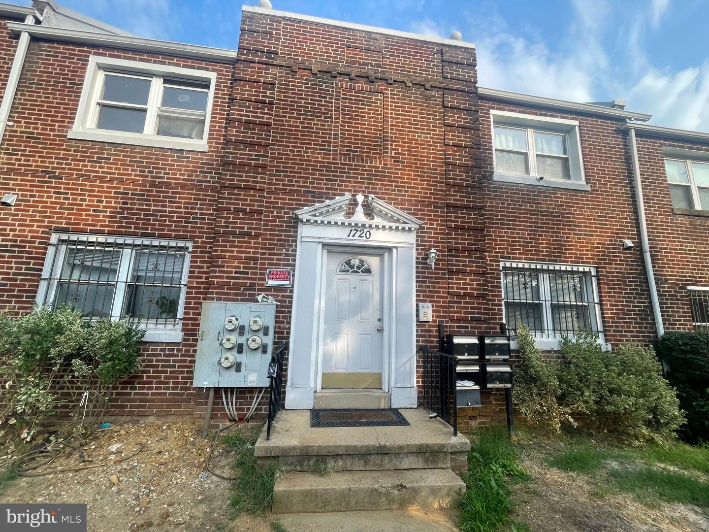 1720 Capitol Ave NE #2 — photo