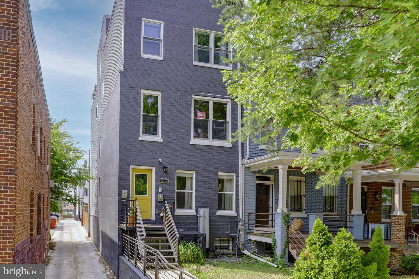 710 Kenyon St NW #1 — photo