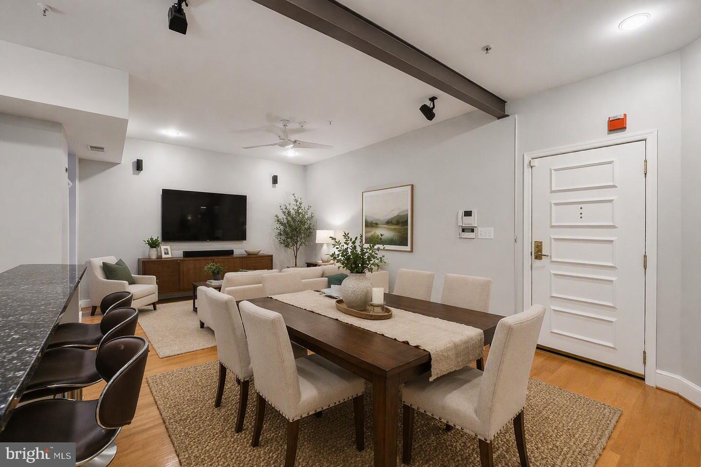 1419 Clifton St NW #105 — photo
