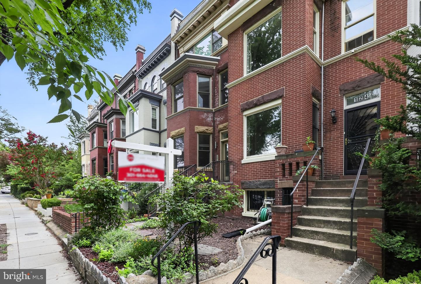 124 Bryant St NW — photo