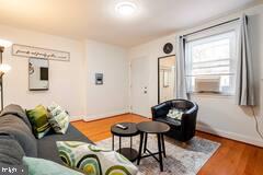 1103 16th St NE #B — photo
