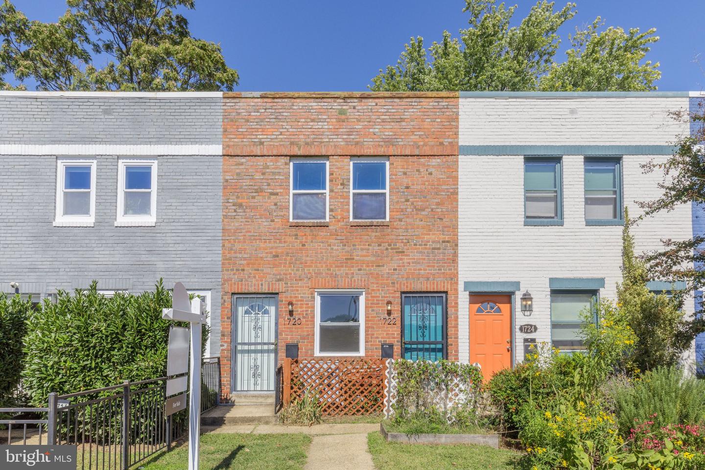1720-1722 Gales St NE — photo