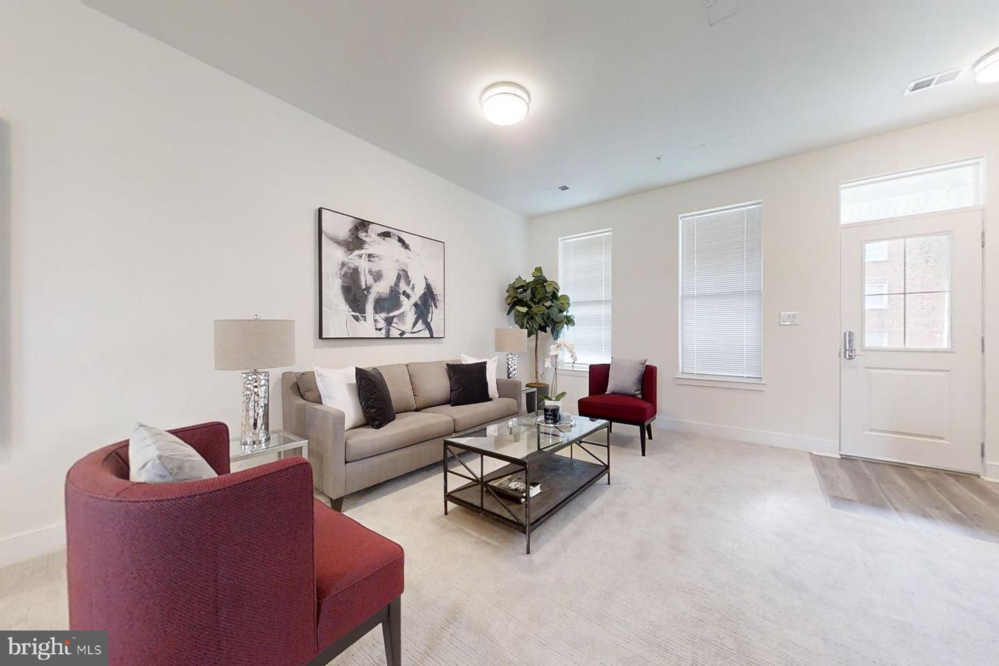 59 49th St SE — photo