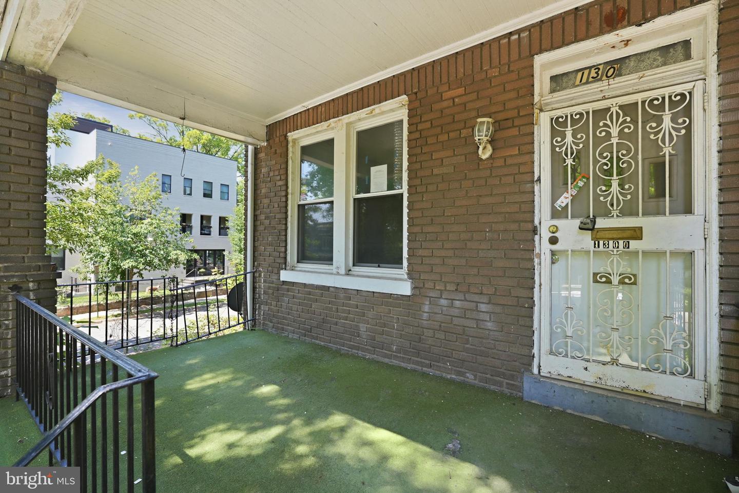 1300 Trinidad Ave NE — photo