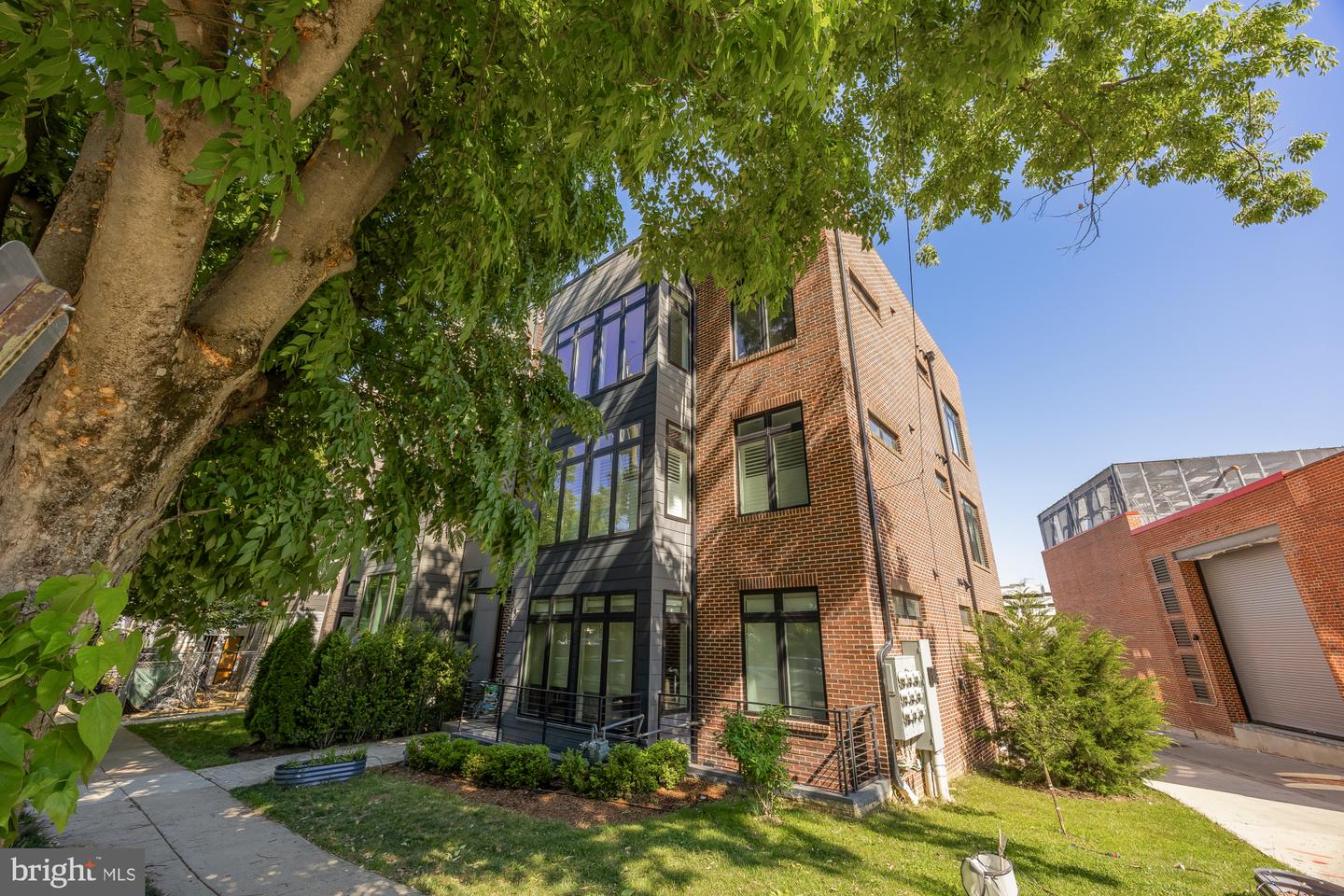 4315 Harrison St NW #1 — photo