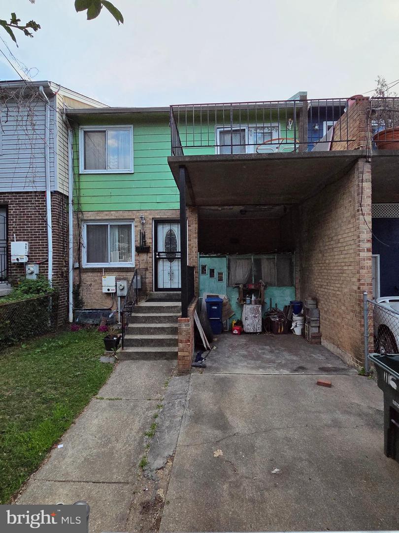 1116 Eastern Ave NE — photo