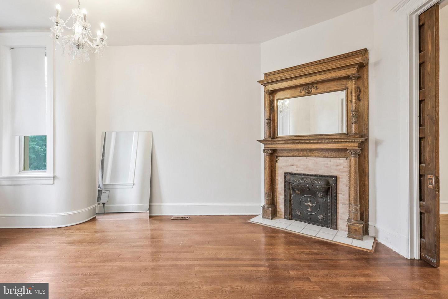 30 R Street NE, Washington, DC 20002 — photo 3
