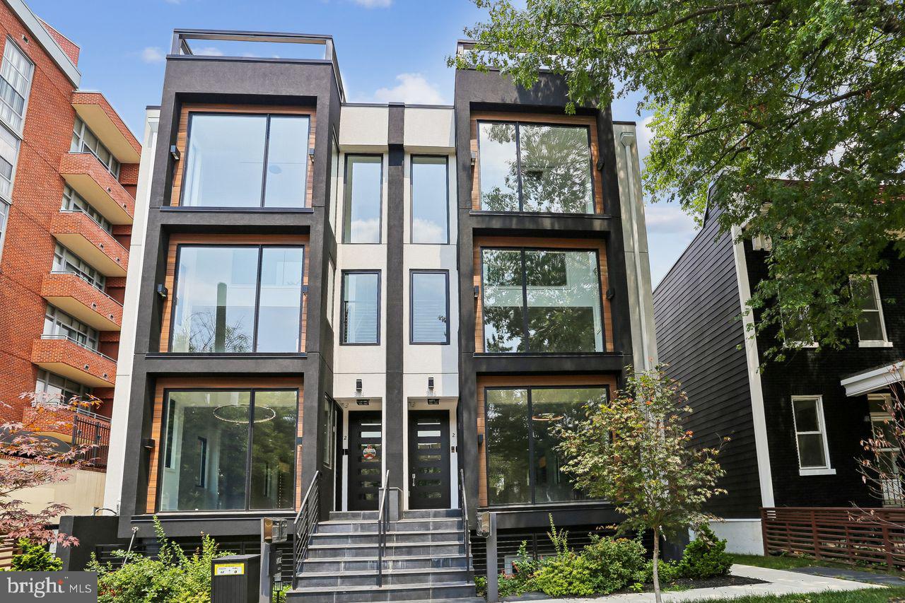 306 K St NE #306-1 — photo