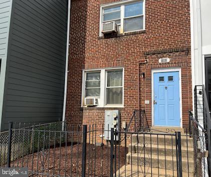 1002 18th St NE — photo