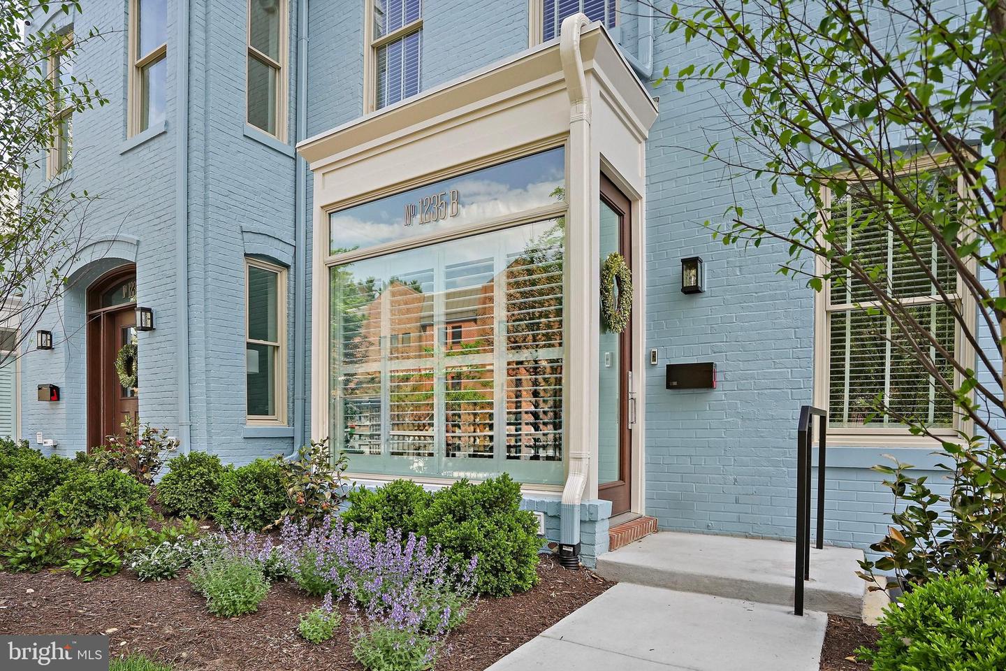 1235 W St NW #3B — photo