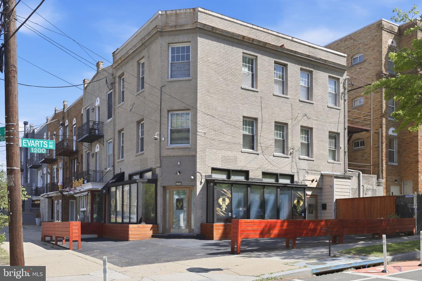 2701 12th St NE — photo