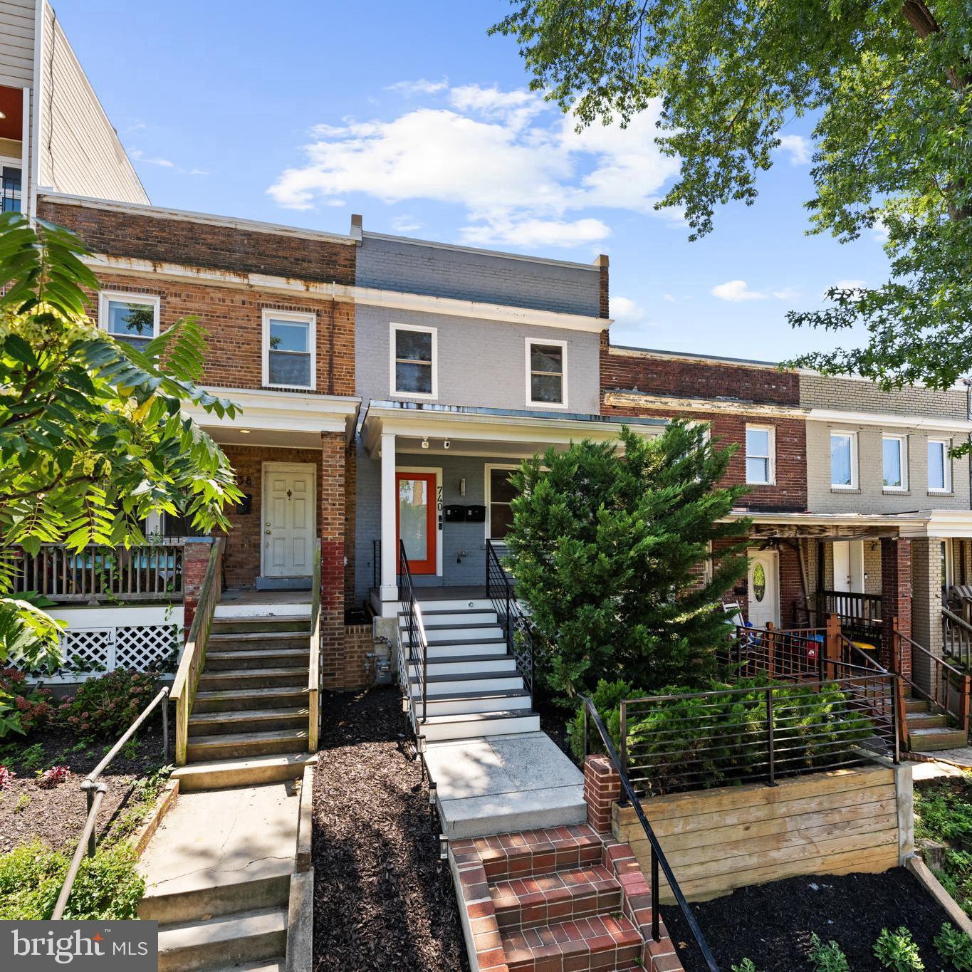 740 Fairmont St NW #a — photo