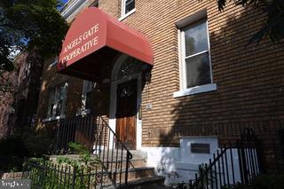 2023 4th St NE #101 — photo
