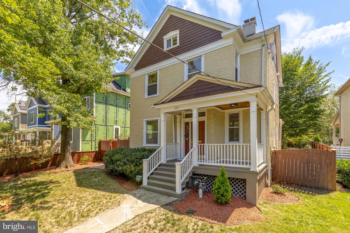 1231 Franklin St NE — photo
