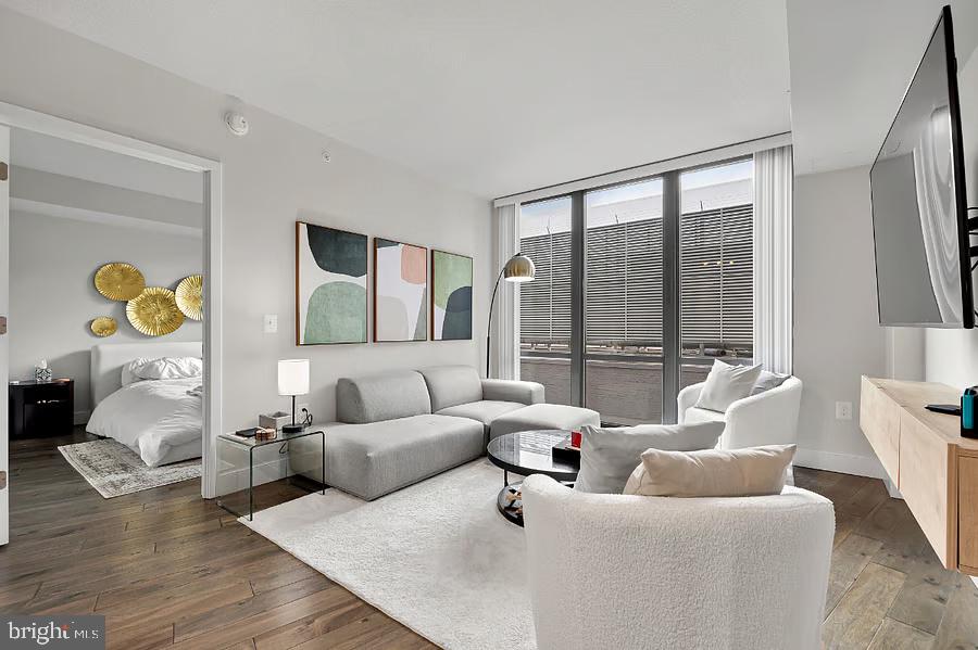 50 Florida Ave NE #419 — photo