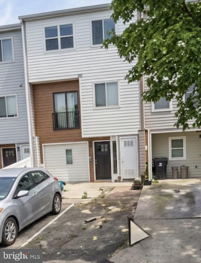 712 Bonini Rd SE — photo