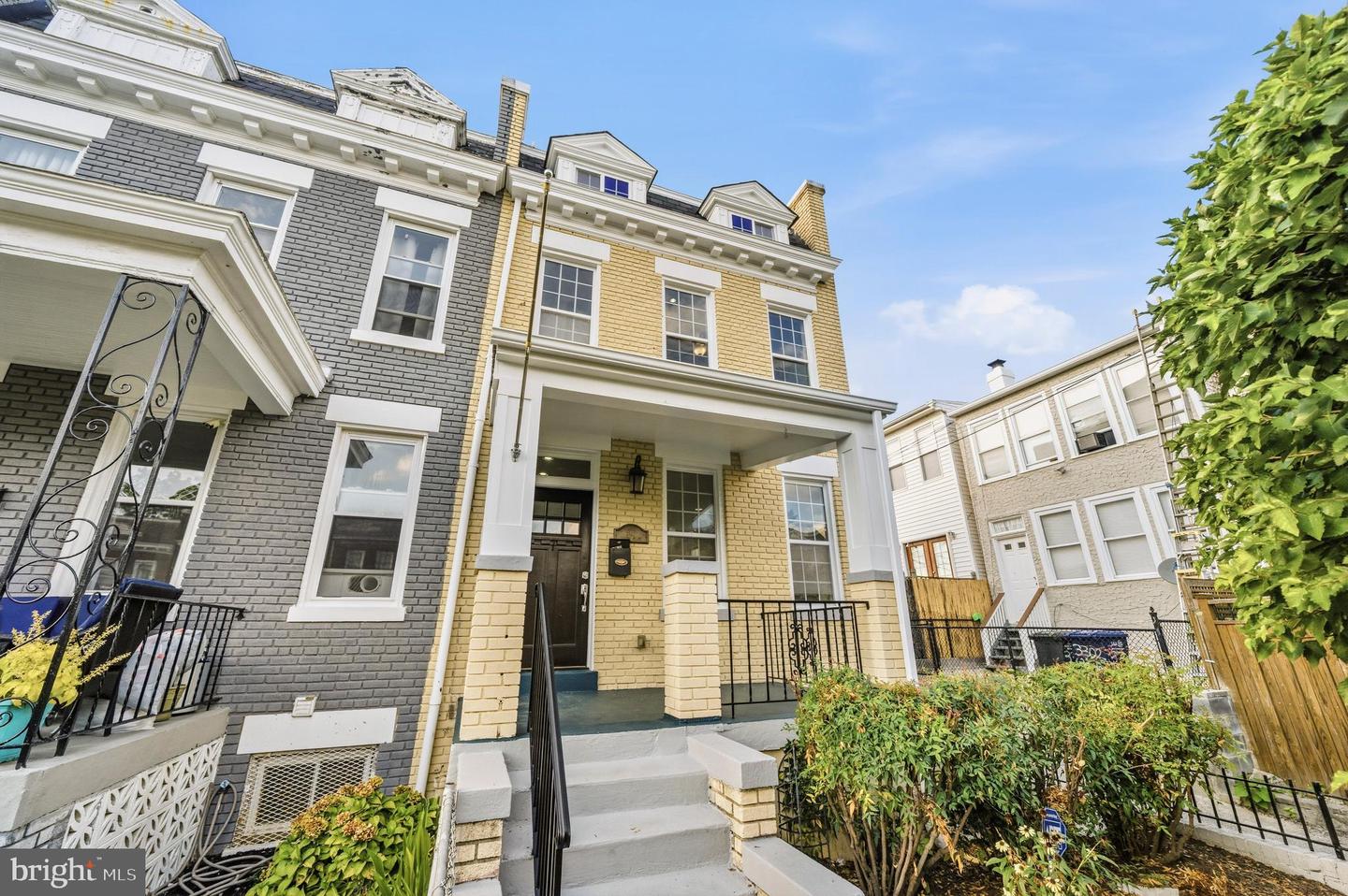 507 Lamont St NW — photo