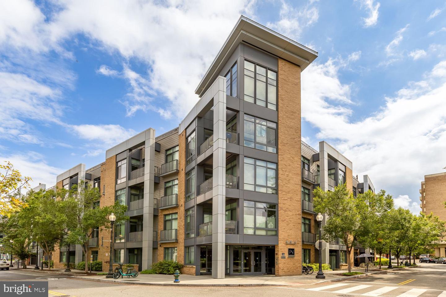 525 Water St SW #330 — photo