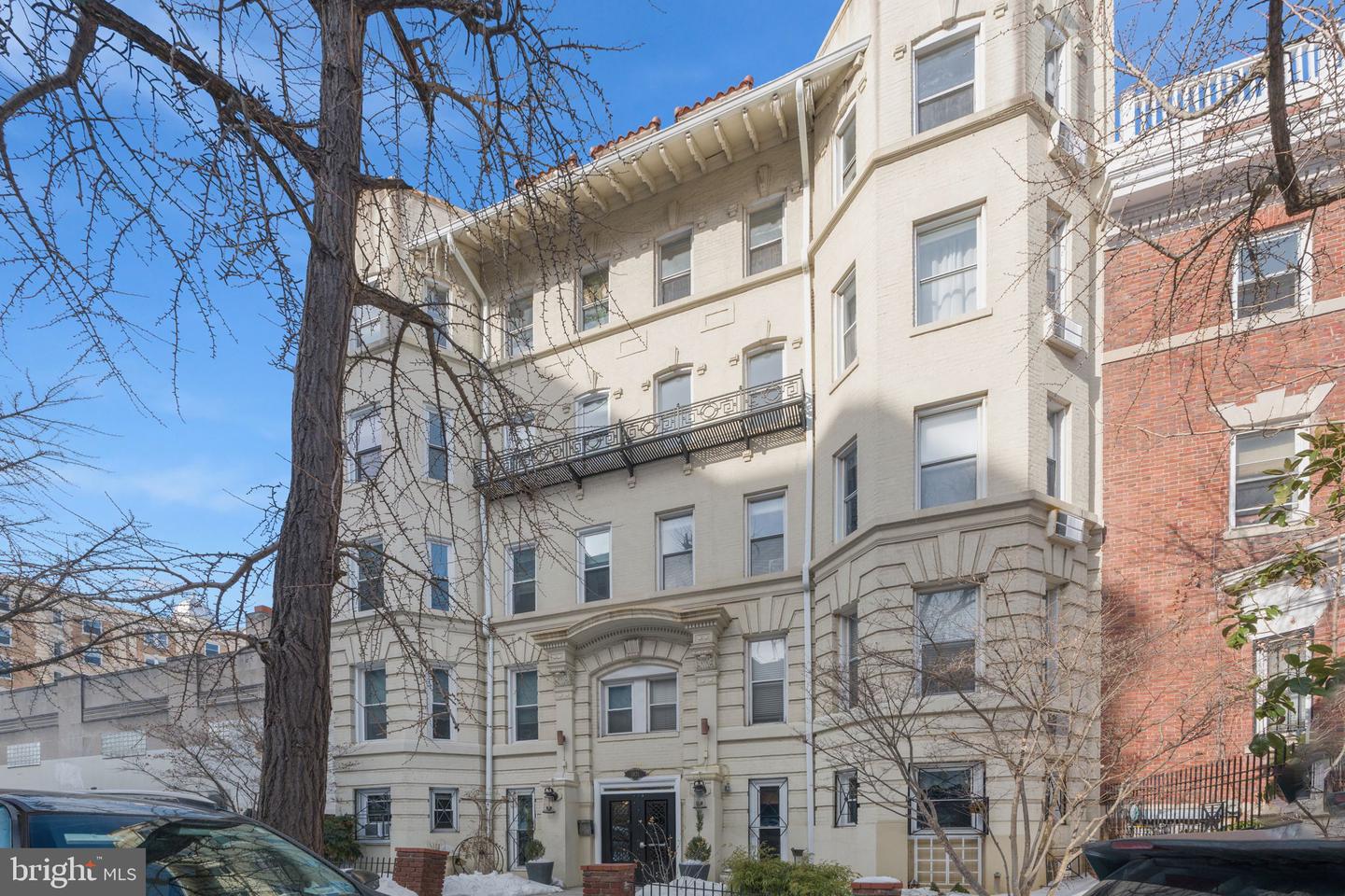 1831 Belmont Rd NW #104 — photo