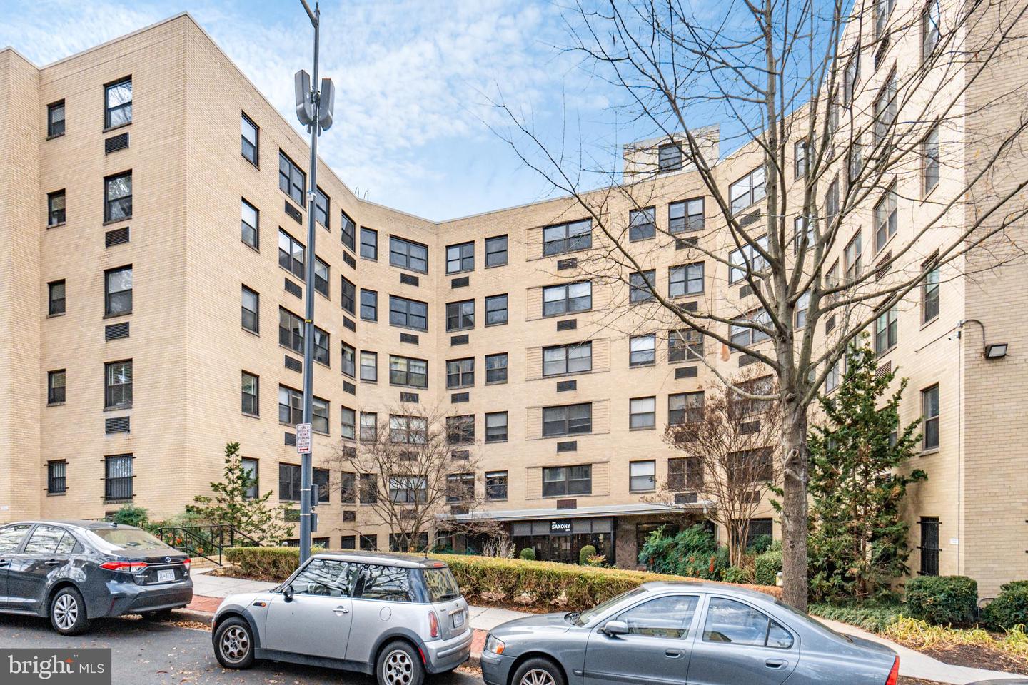1801 Clydesdale Pl NW #311 — photo