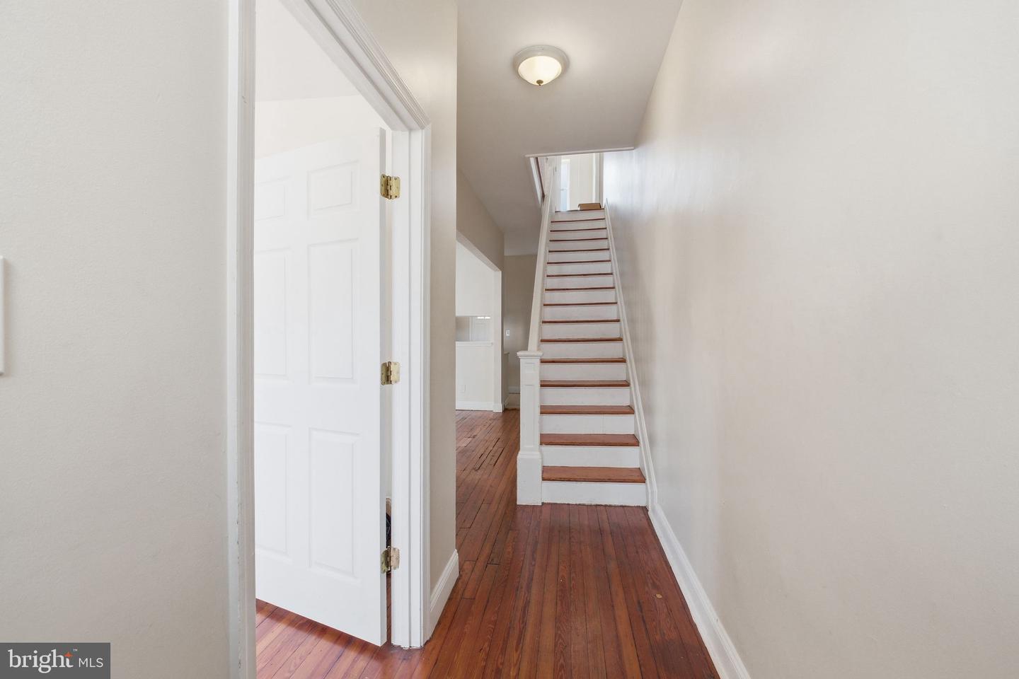 720 Gresham Place NW, Washington, DC 20001 — photo 3